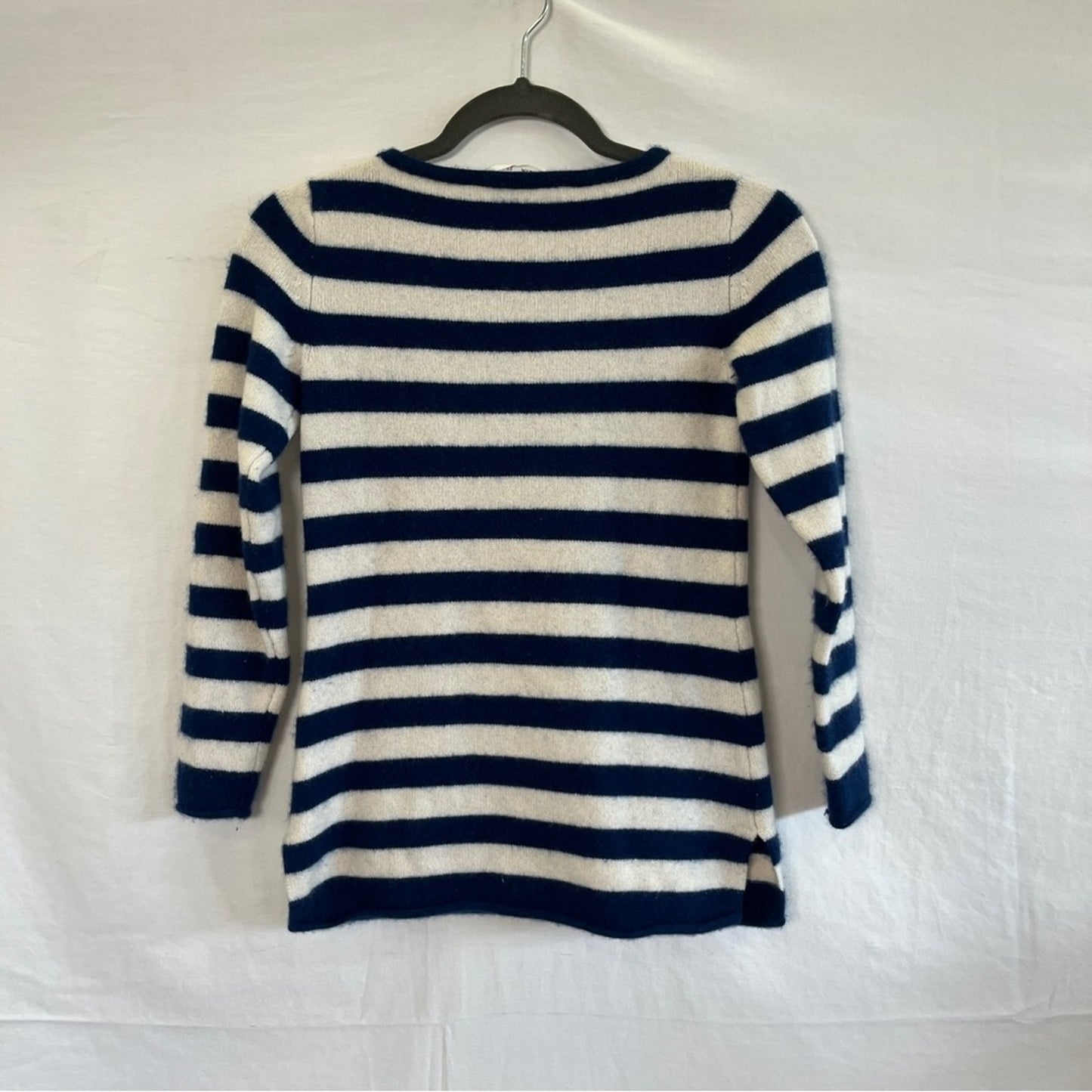 Athleta Backcountry 100% Cashmere Sweater Womens Size XS Blue White Striped Soft