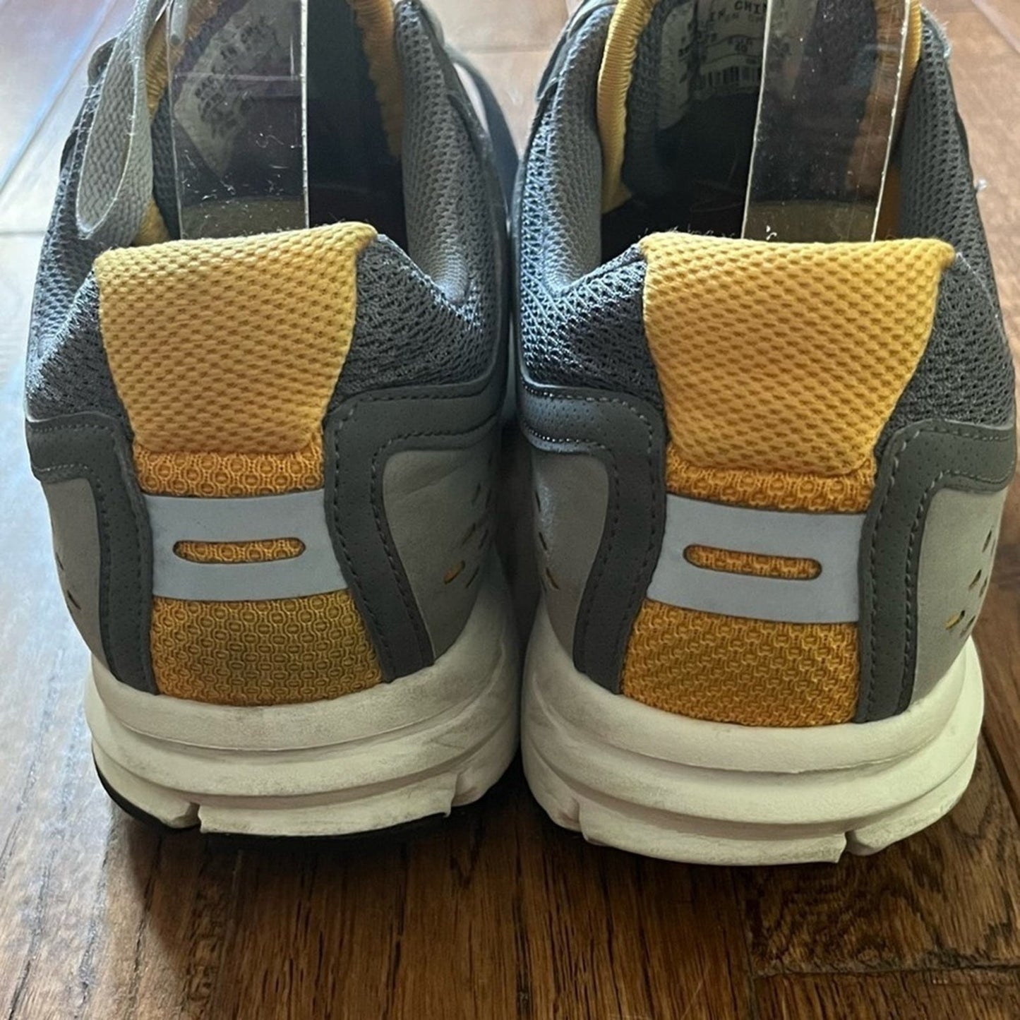 NIKE Run Avant Lunarlite Women’s Sneakers Size 8.5 Orange Gray Running Athletic