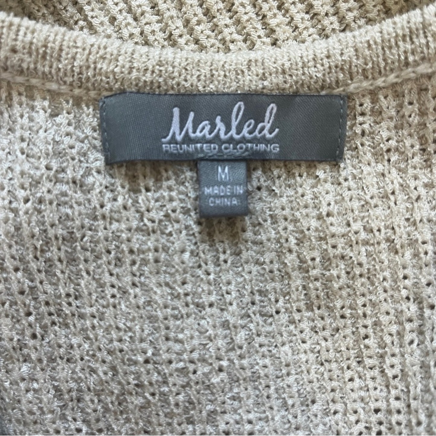 Marled Sleeveless Sweater Womens Size Medium Tan Very Low V Neck Knitted Knotted
