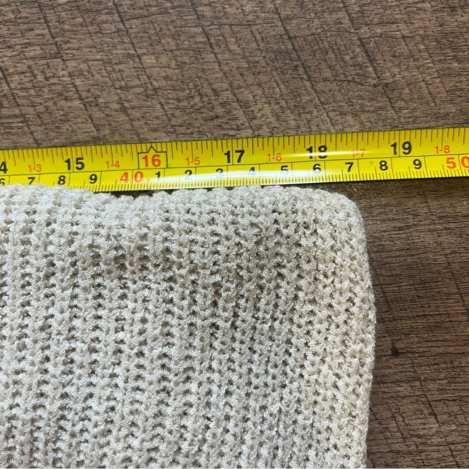 Marled Sleeveless Sweater Womens Size Medium Tan Very Low V Neck Knitted Knotted