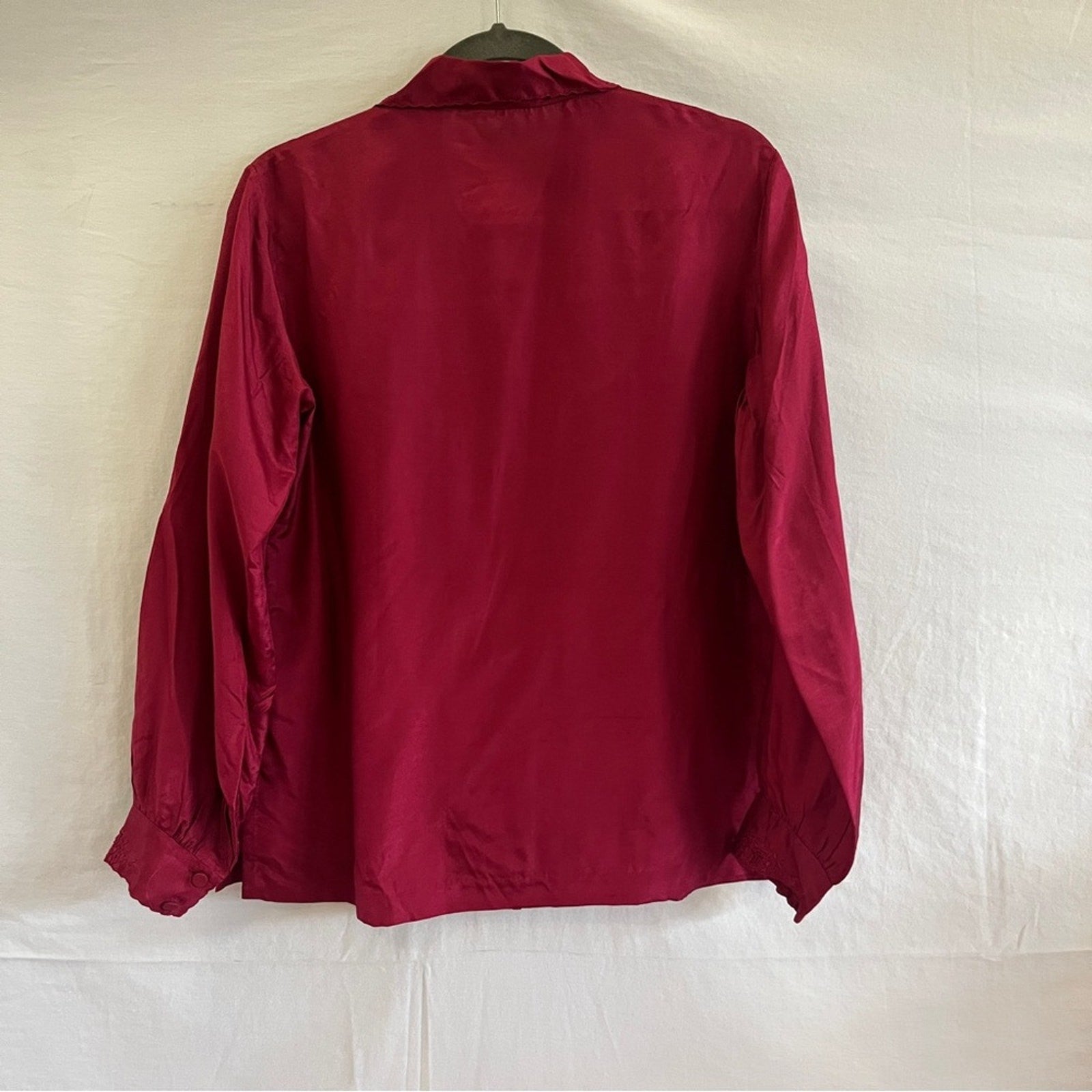 Vintage 100% Chinese Silk Peony Hand Embroidered Dark Red Burgandy Blouse 38