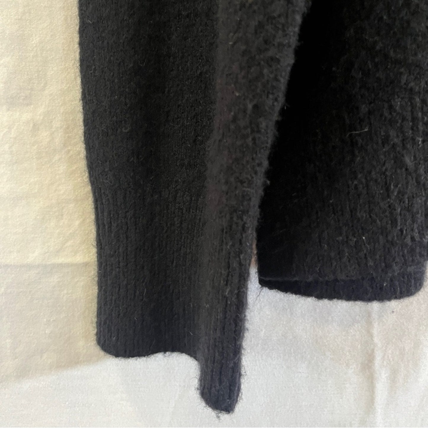 J Crew Sweater Polo Women Size Medium Black Extra Soft Yarn Premium Plain V Neck